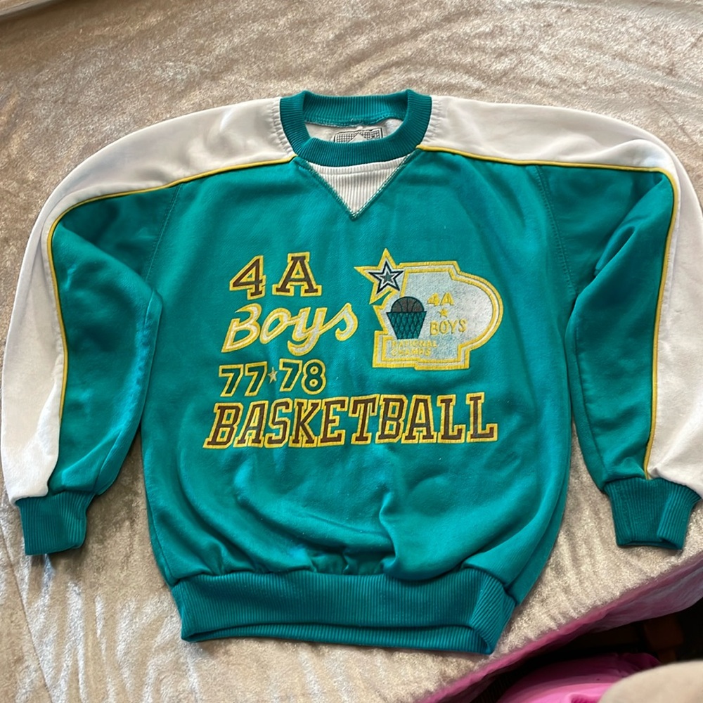 Vintage logistix too 77-78 4A boys basketball crew neck sweatshirt